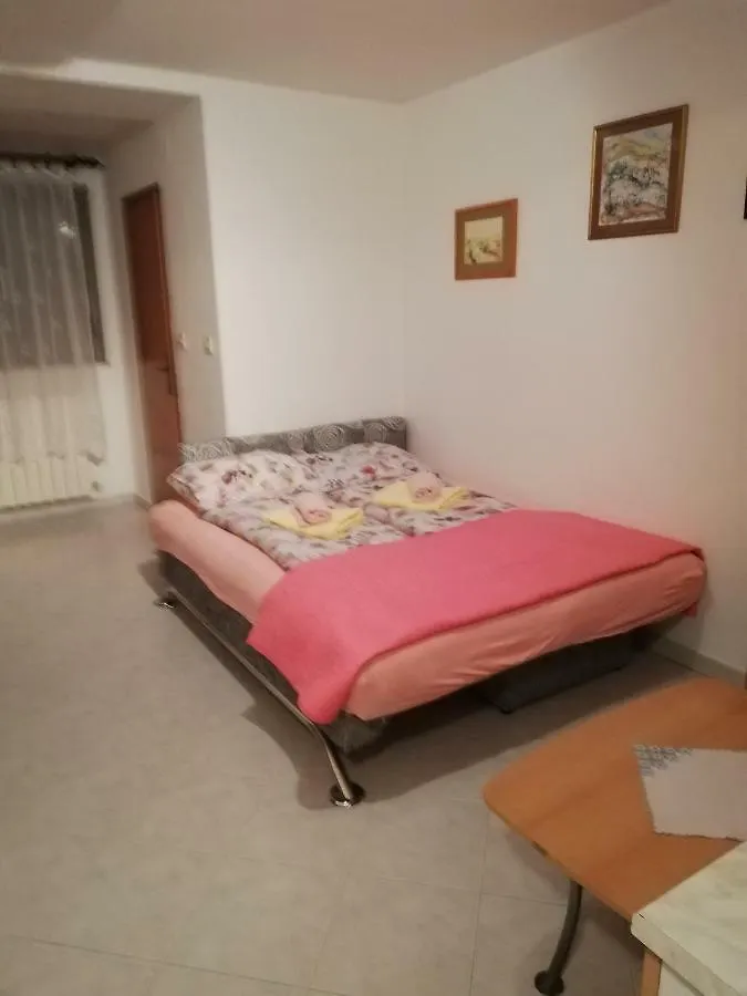 Apartment Drazen Moscenice